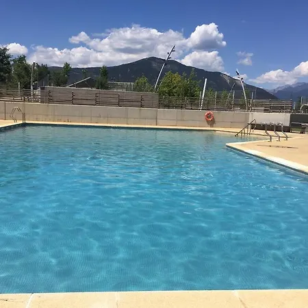 Apartamento En Las Margas Golf * Sabiñánigo